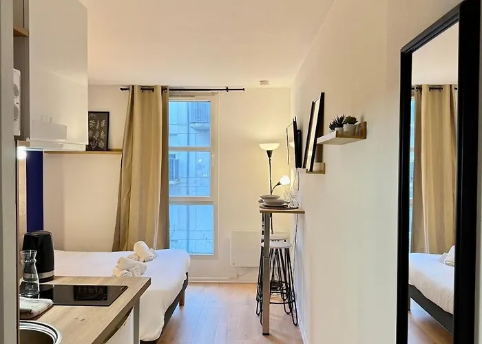 Le 430, Confortable Et Equipe, Garage Gratuit Et Privatif A *