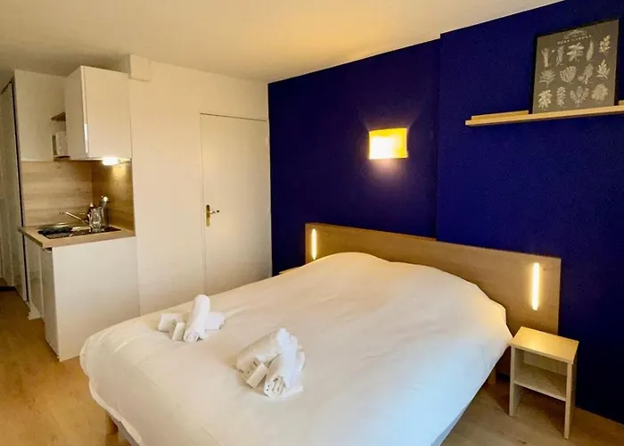 Le 430, Confortable Et Equipe, Garage Gratuit Et Privatif A Apartmán